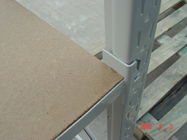 Q235B Material Medium Duty Shelving Untuk Supermarket dan Gudang Industri