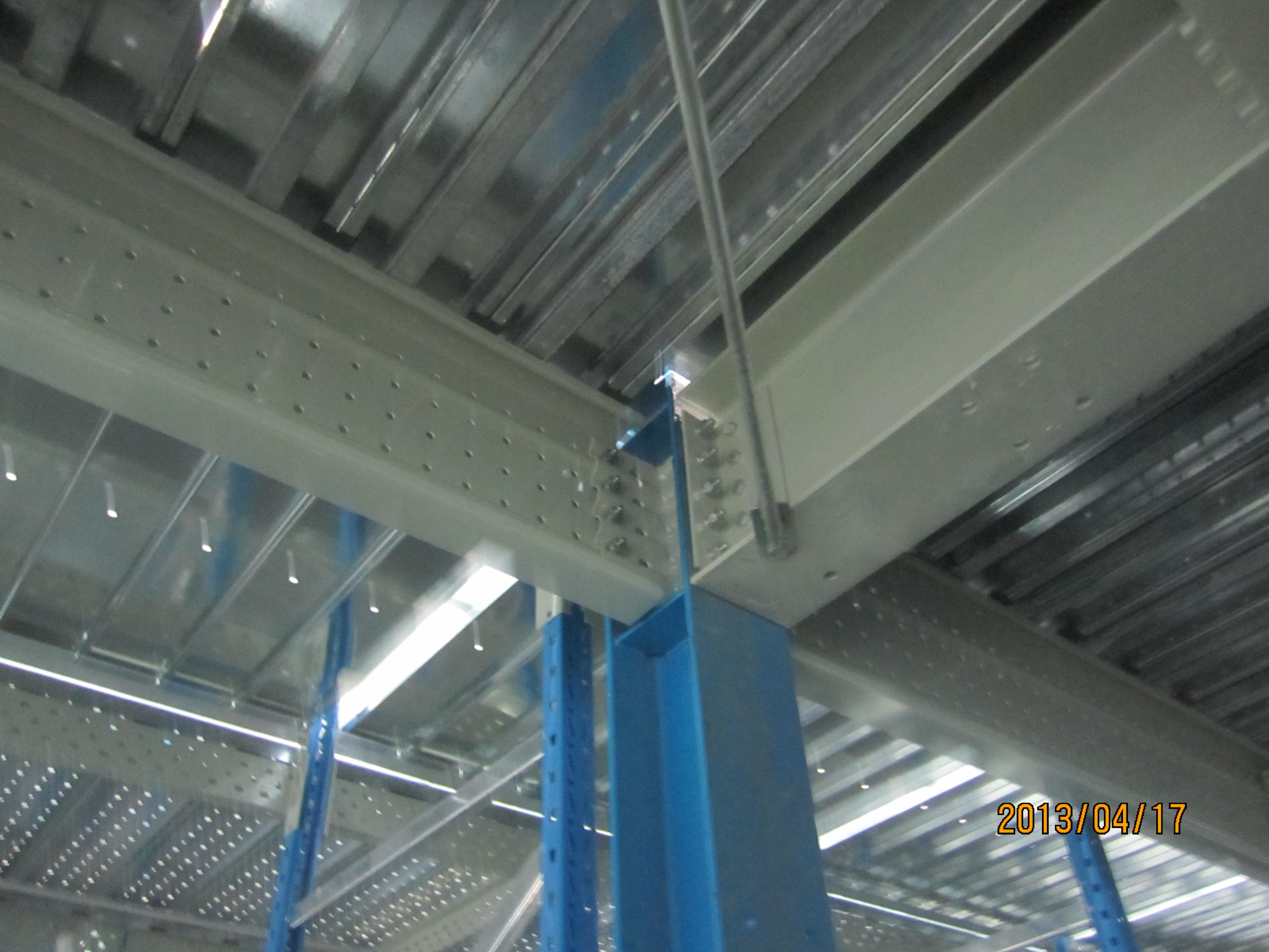 NOVA Logistics Powder Coating Mezzanine Rack Multi Tier Dengan Soild Joists